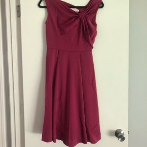 Used Noelle Gal Meets Glam Dress